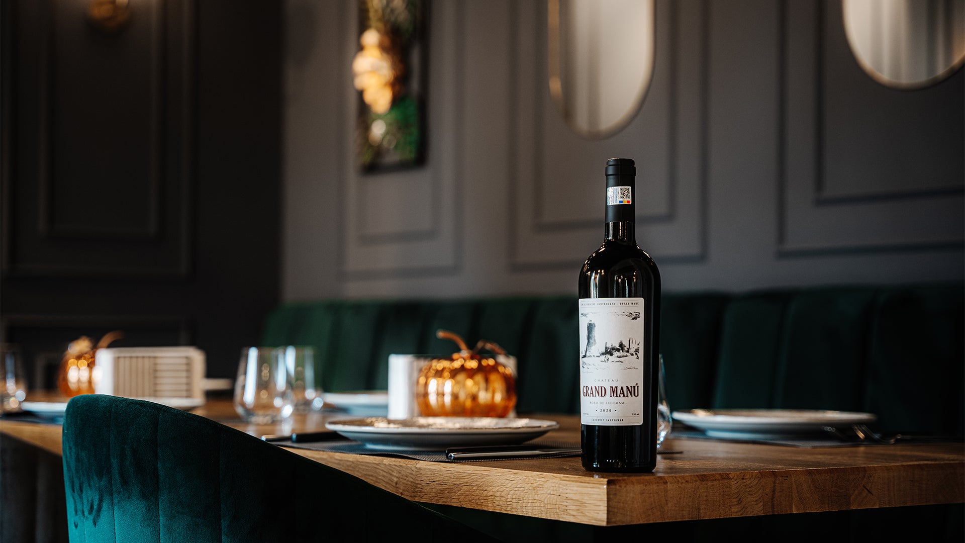 Exclusiv în România. Doar la Vivavino.